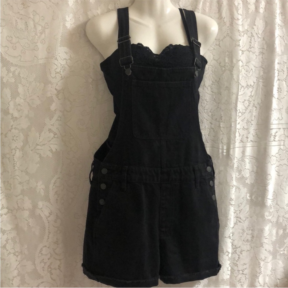 Madewell Black overall shorts size M